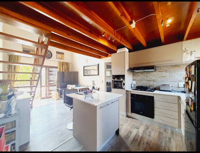 1 BEDROOM APARTMENT FOR SALE IN DOUGLASDALE